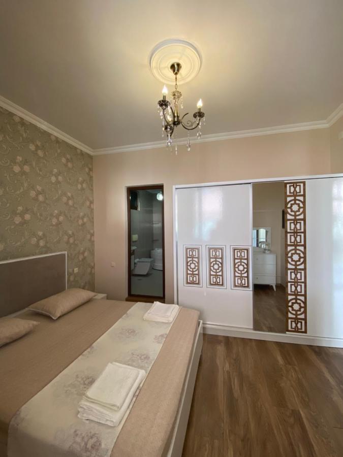 Hotel Sunny Days Kobuleti Esterno foto