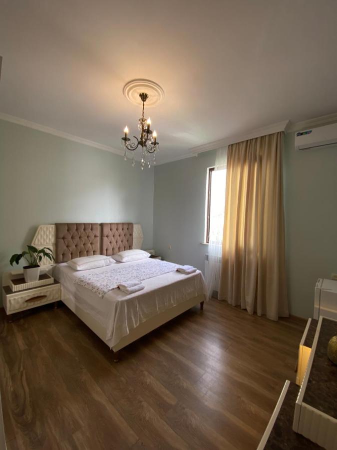 Hotel Sunny Days Kobuleti Esterno foto